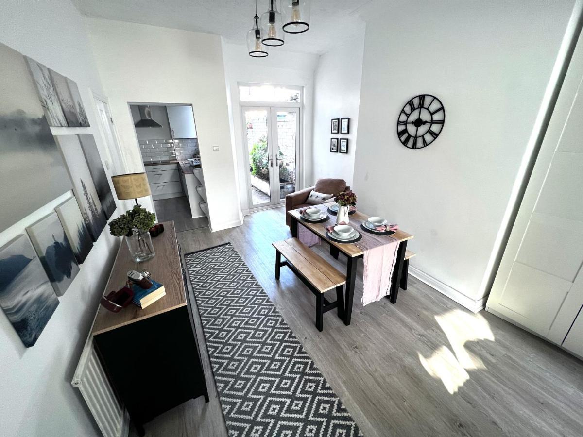 House In แมนเชสเตอร์ ภายนอก รูปภาพ